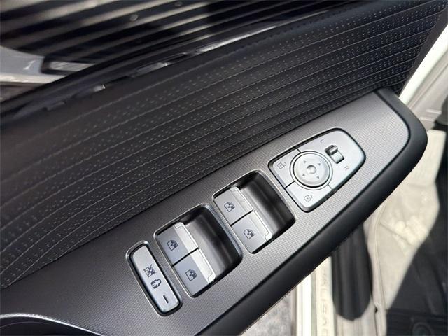 used 2025 Hyundai Palisade car, priced at $46,428