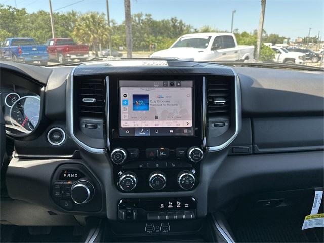 new 2025 Ram 1500 car, priced at $44,992
