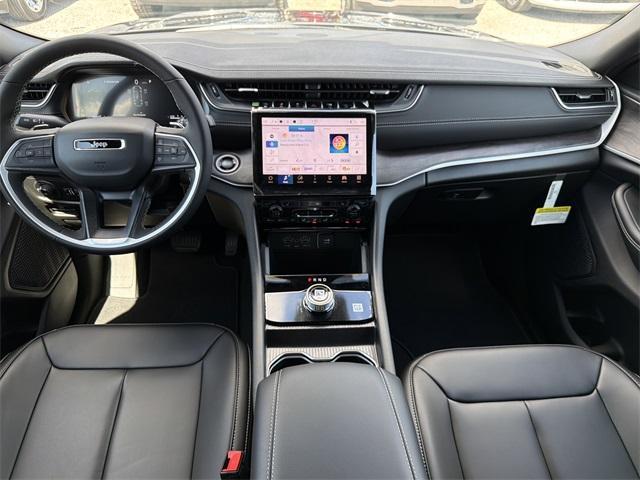 new 2025 Jeep Grand Cherokee L car, priced at $42,066