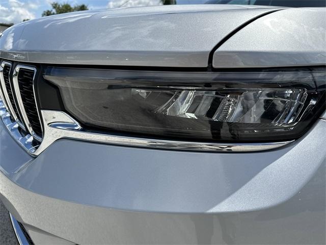 new 2025 Jeep Grand Cherokee car, priced at $36,067