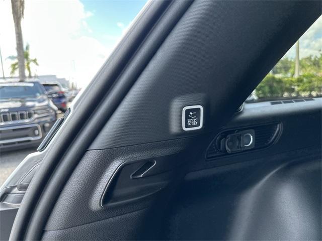 new 2025 Jeep Grand Cherokee car, priced at $36,067