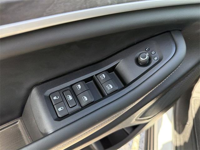 new 2025 Jeep Grand Cherokee L car, priced at $44,063