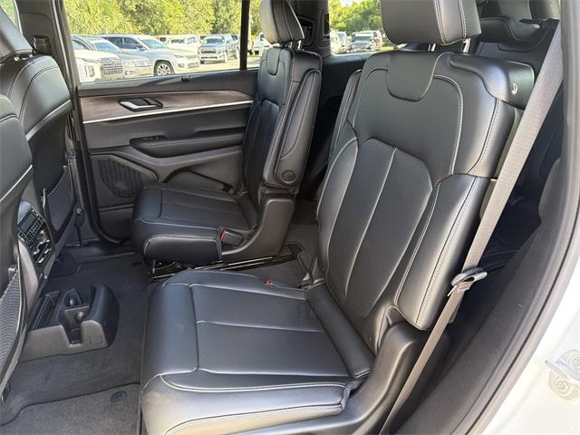 new 2025 Jeep Grand Cherokee L car, priced at $44,063