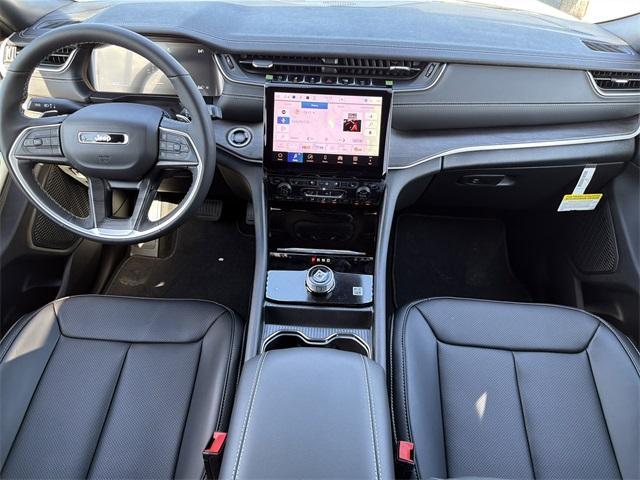 new 2025 Jeep Grand Cherokee L car, priced at $44,063