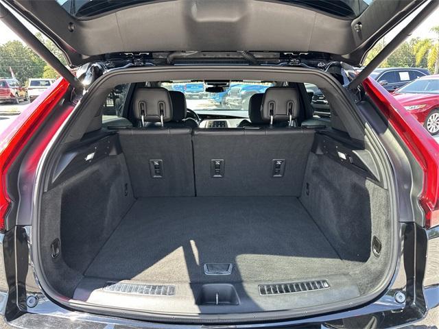 used 2020 Cadillac XT4 car, priced at $23,083