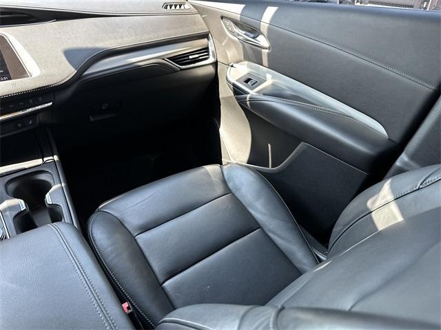 used 2020 Cadillac XT4 car, priced at $23,083