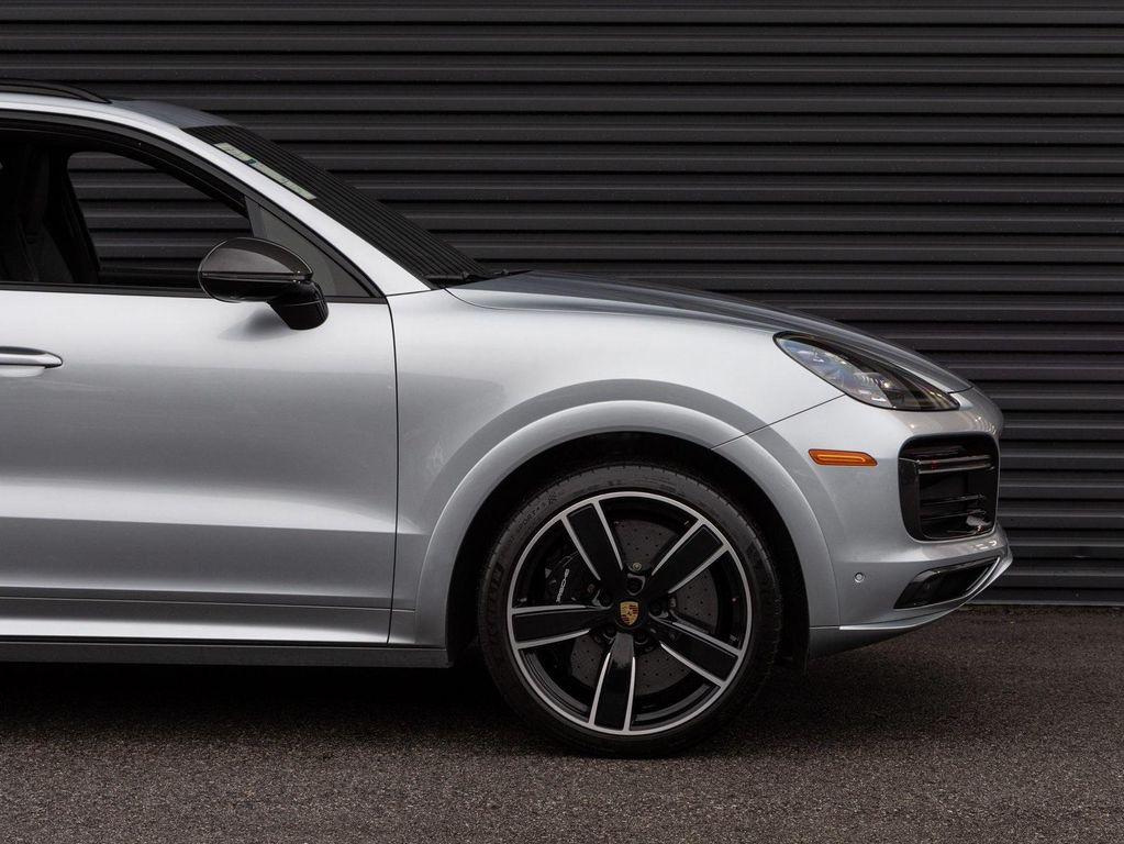 used 2022 Porsche Cayenne car, priced at $87,991