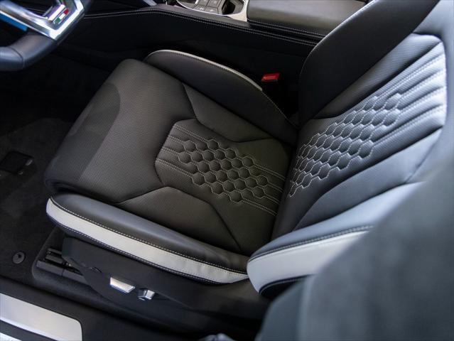 used 2023 Lamborghini Urus car, priced at $257,888