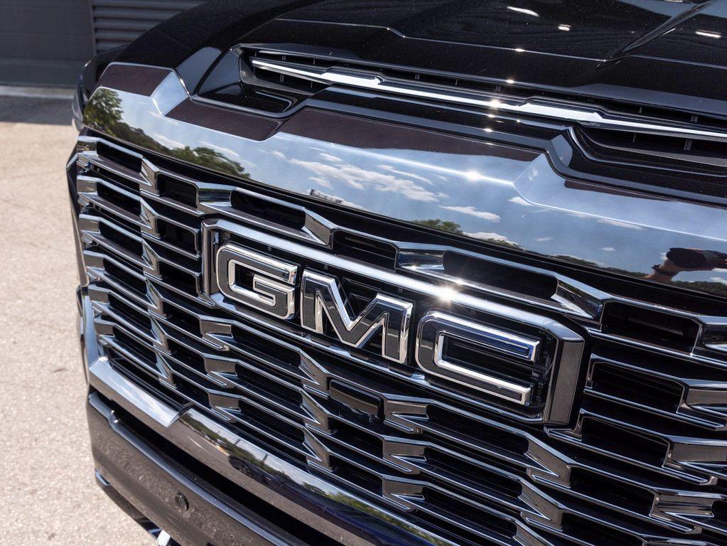 used 2024 GMC Sierra 2500 car, priced at $83,888