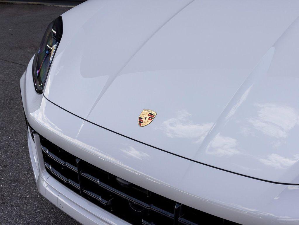 new 2025 Porsche Cayenne car, priced at $162,975