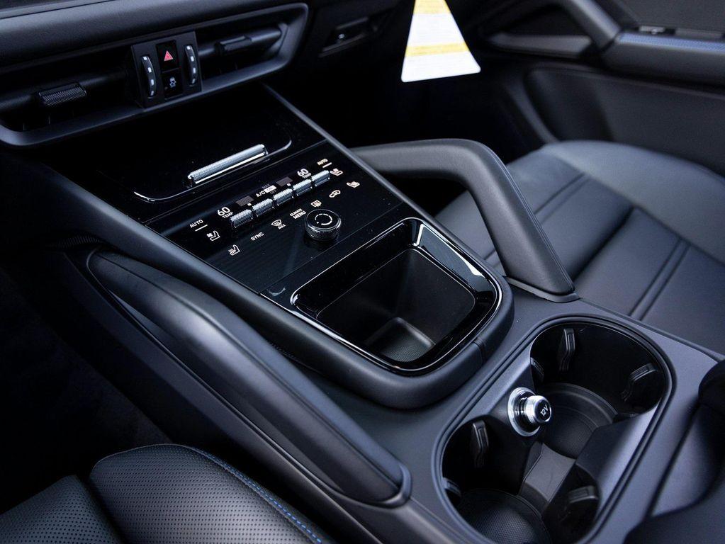 new 2025 Porsche Cayenne car, priced at $162,975