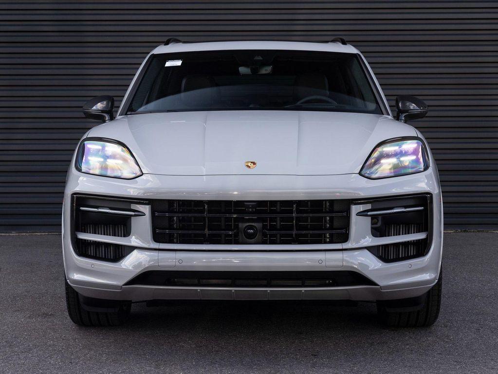 new 2025 Porsche Cayenne car, priced at $162,975