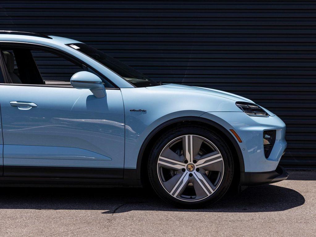 new 2025 Porsche Macan car, priced at $100,915