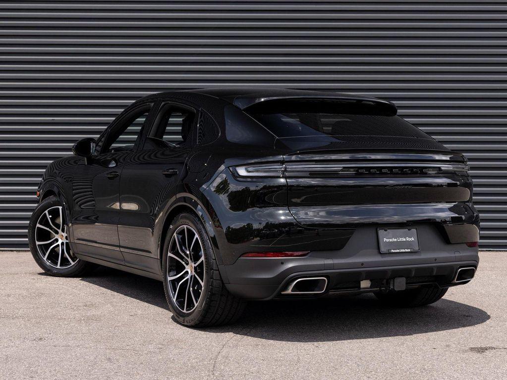 new 2025 Porsche Cayenne car, priced at $127,965
