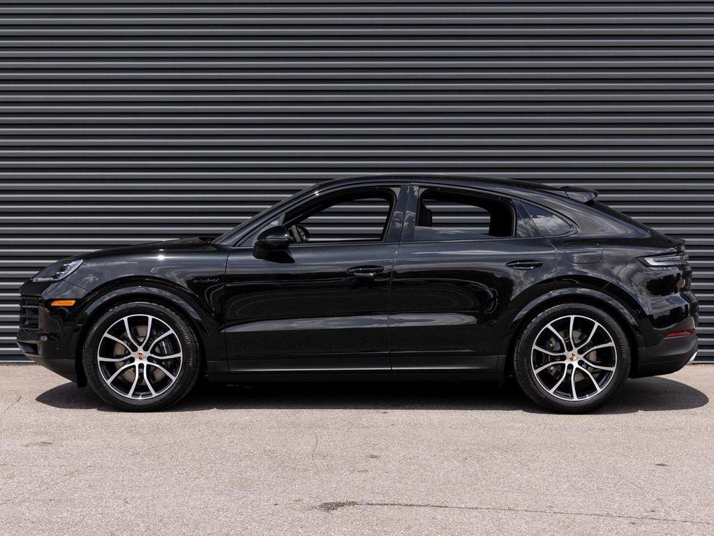 new 2025 Porsche Cayenne car, priced at $127,965