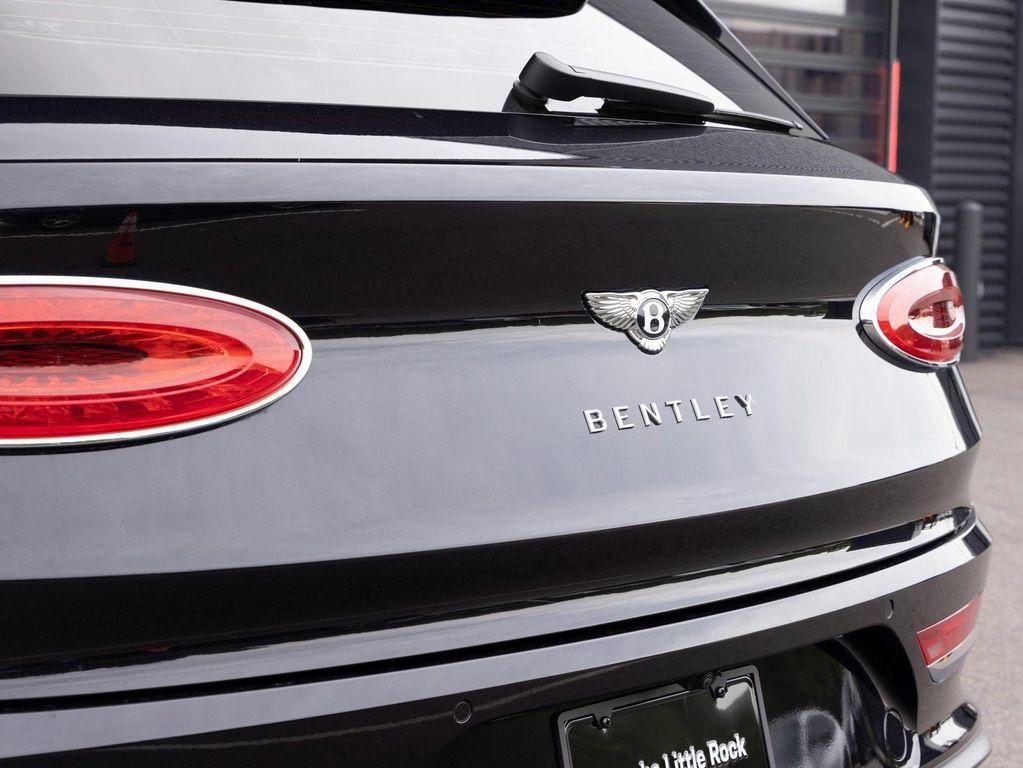used 2022 Bentley Bentayga car, priced at $129,888