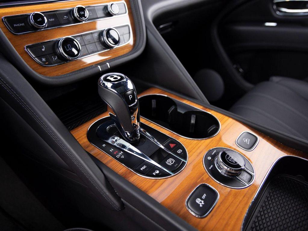 used 2022 Bentley Bentayga car, priced at $129,888
