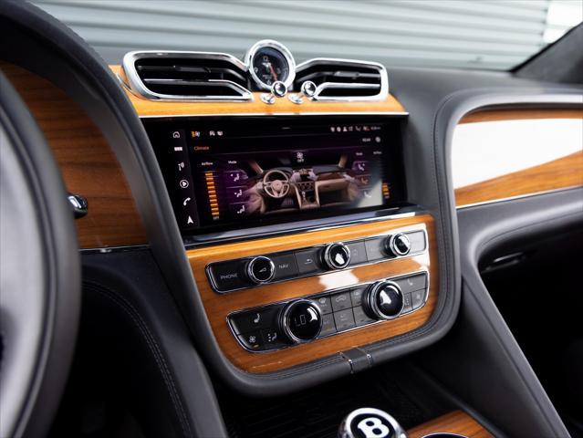 used 2022 Bentley Bentayga car, priced at $139,888