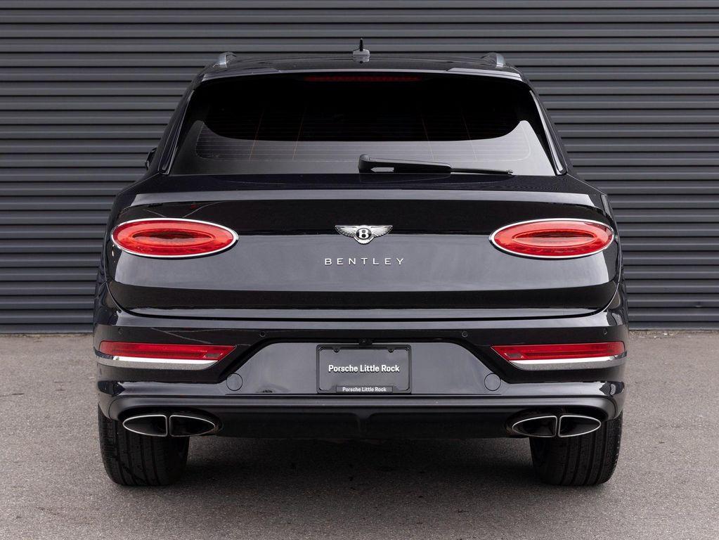 used 2022 Bentley Bentayga car, priced at $129,888
