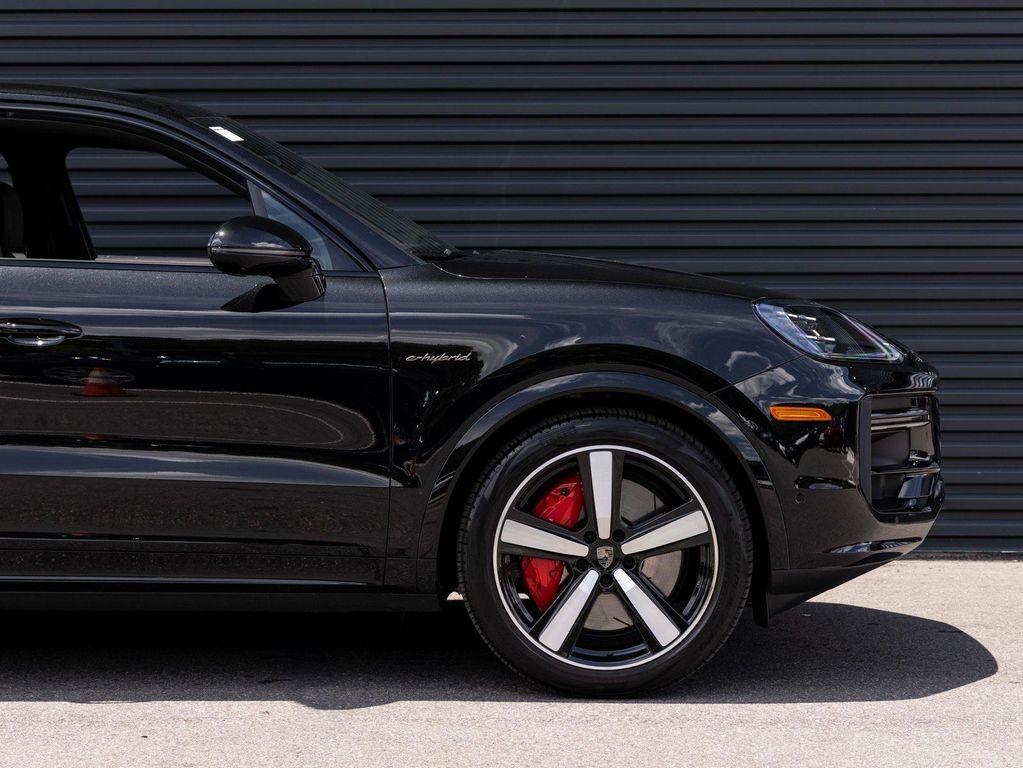 used 2025 Porsche Cayenne car, priced at $159,888
