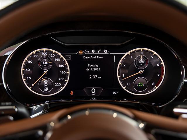 used 2022 Bentley Flying Spur car, priced at $163,888
