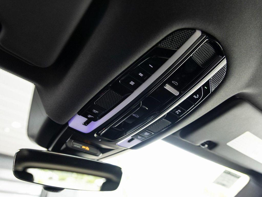 used 2021 Porsche Cayenne car, priced at $50,988