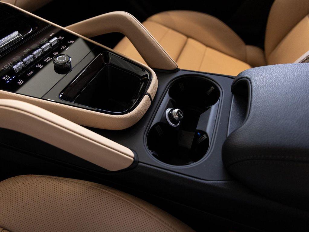 new 2025 Porsche Cayenne car, priced at $103,045