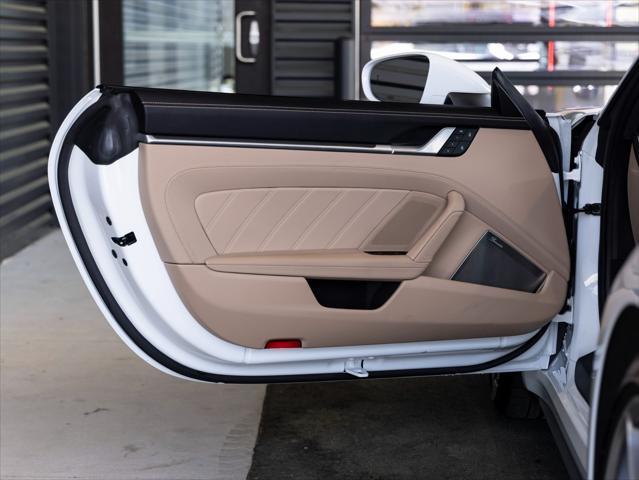 used 2022 Porsche 911 car, priced at $259,988