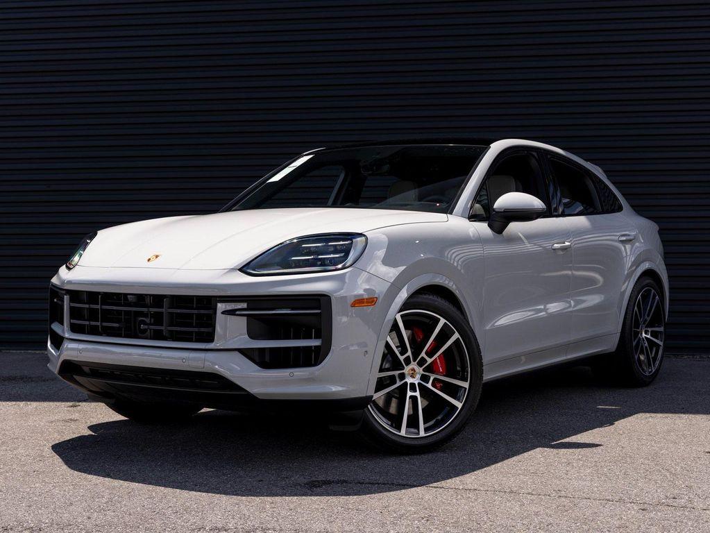 new 2025 Porsche Cayenne car, priced at $142,055