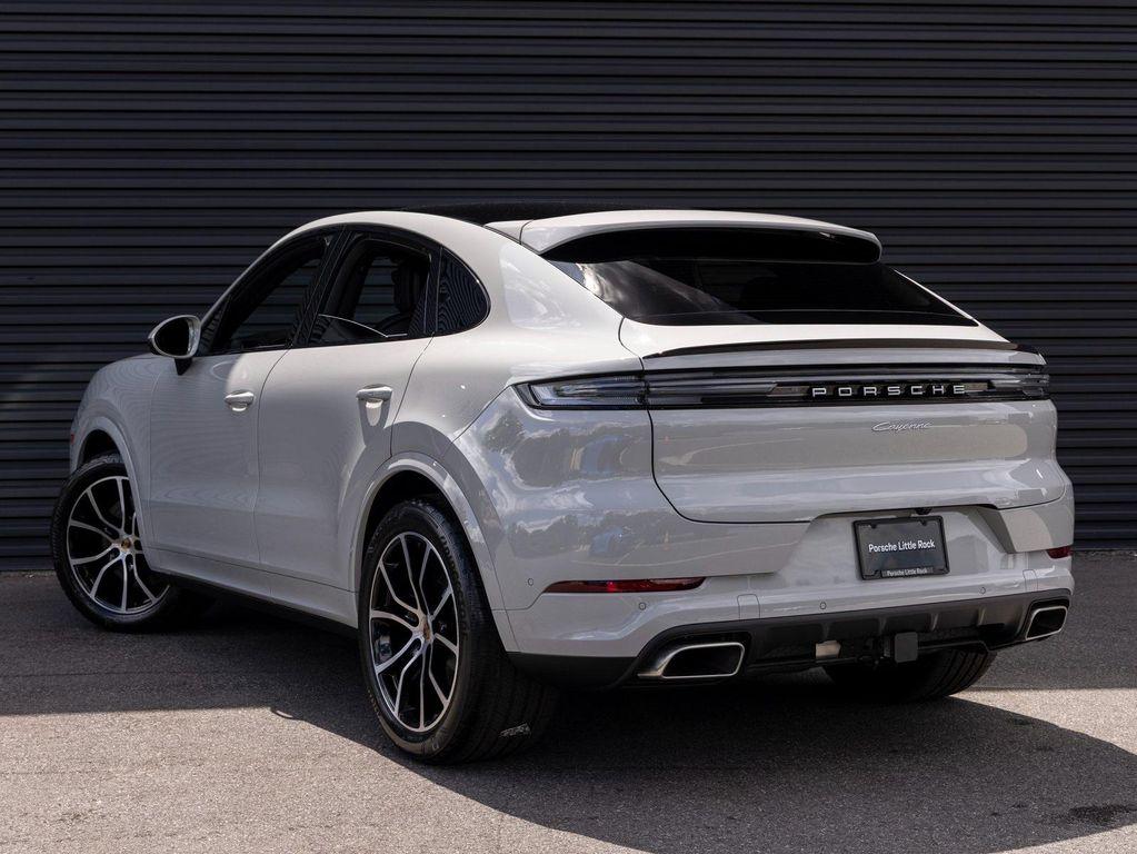 new 2025 Porsche Cayenne car, priced at $116,915