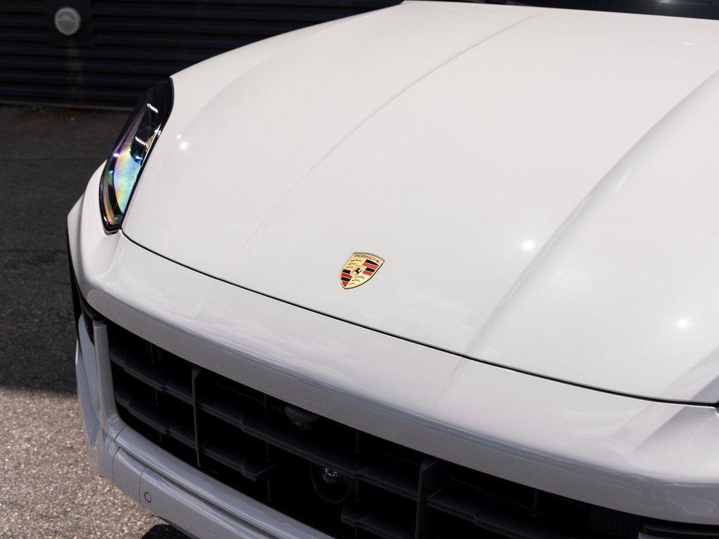 new 2025 Porsche Cayenne car, priced at $116,915