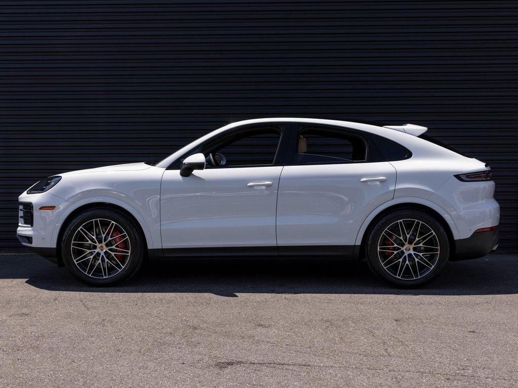new 2025 Porsche Cayenne car, priced at $137,385