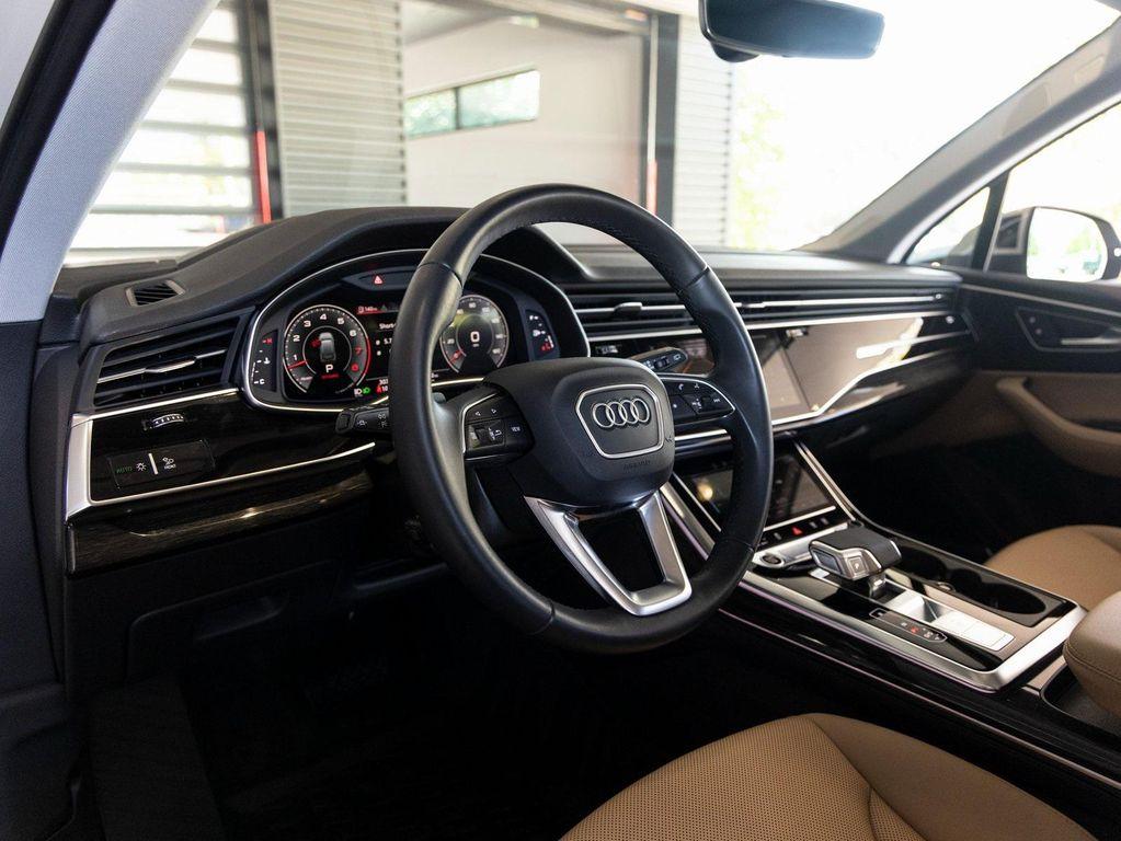 used 2022 Audi Q7 car, priced at $47,500