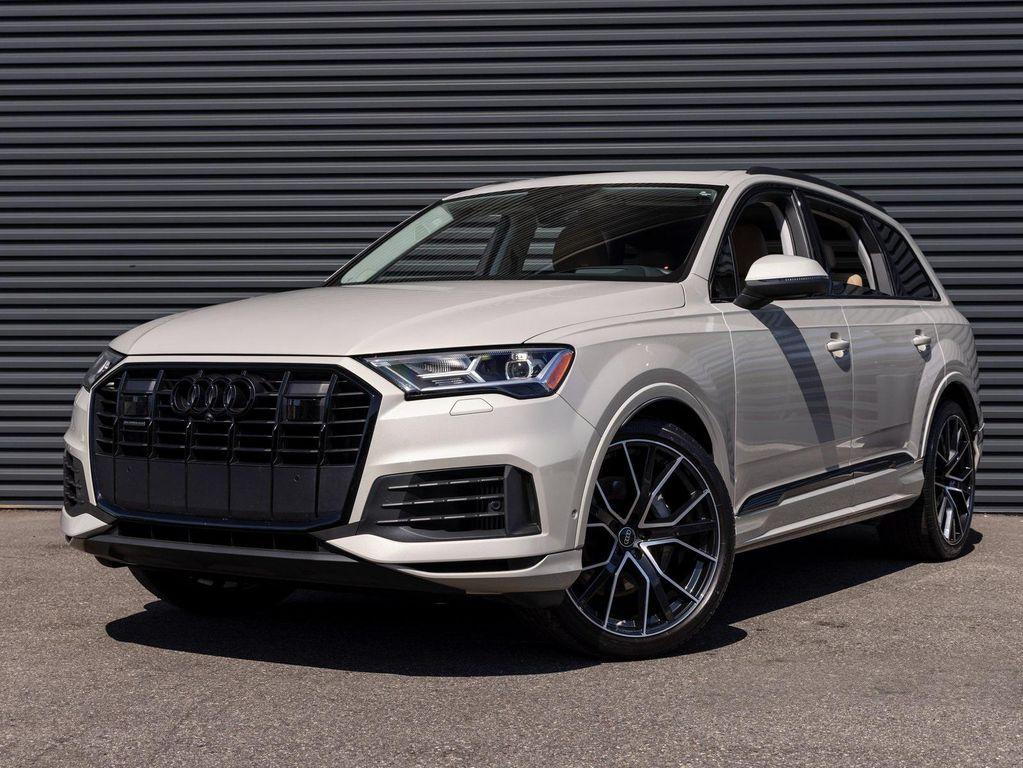used 2022 Audi Q7 car, priced at $47,500