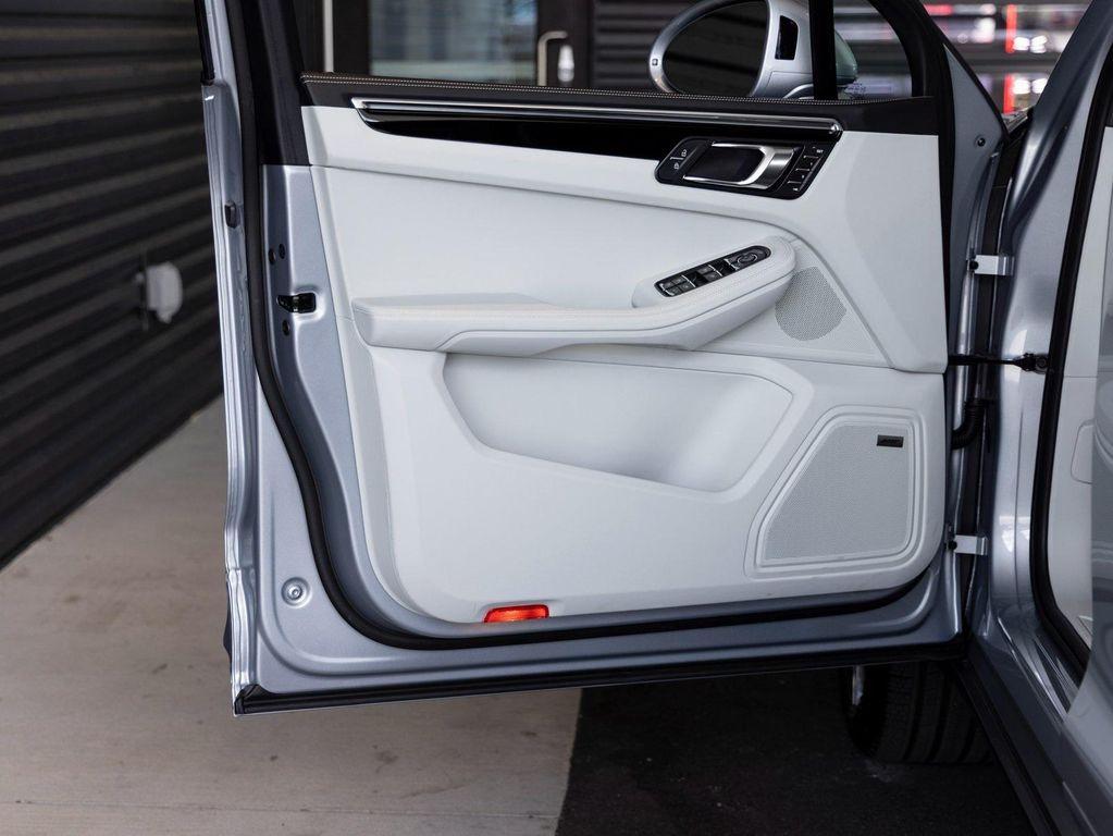 new 2025 Porsche Macan car, priced at $81,975