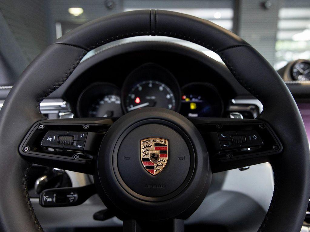 new 2025 Porsche Macan car, priced at $81,975