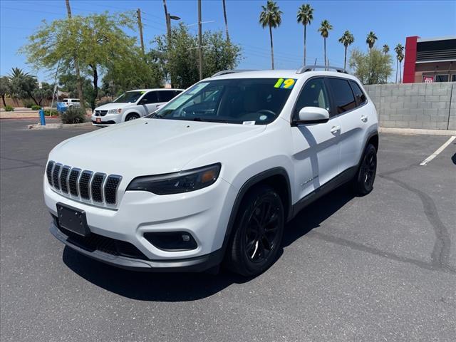 used 2019 Jeep Cherokee car, priced at $19,552