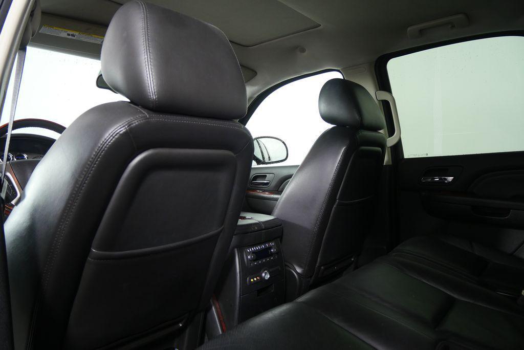 used 2010 Cadillac Escalade car, priced at $10,944