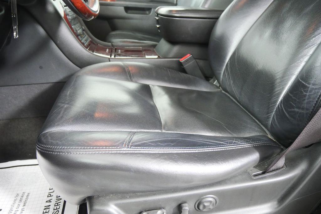 used 2010 Cadillac Escalade car, priced at $10,944