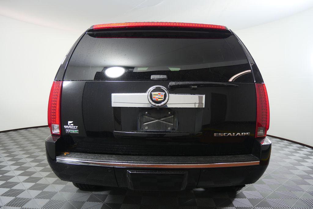 used 2010 Cadillac Escalade car, priced at $10,944