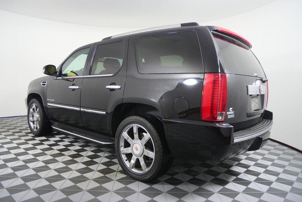 used 2010 Cadillac Escalade car, priced at $10,944
