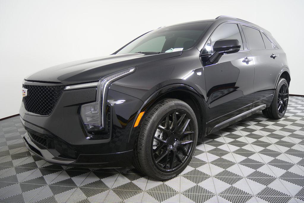 used 2024 Cadillac XT4 car, priced at $36,544