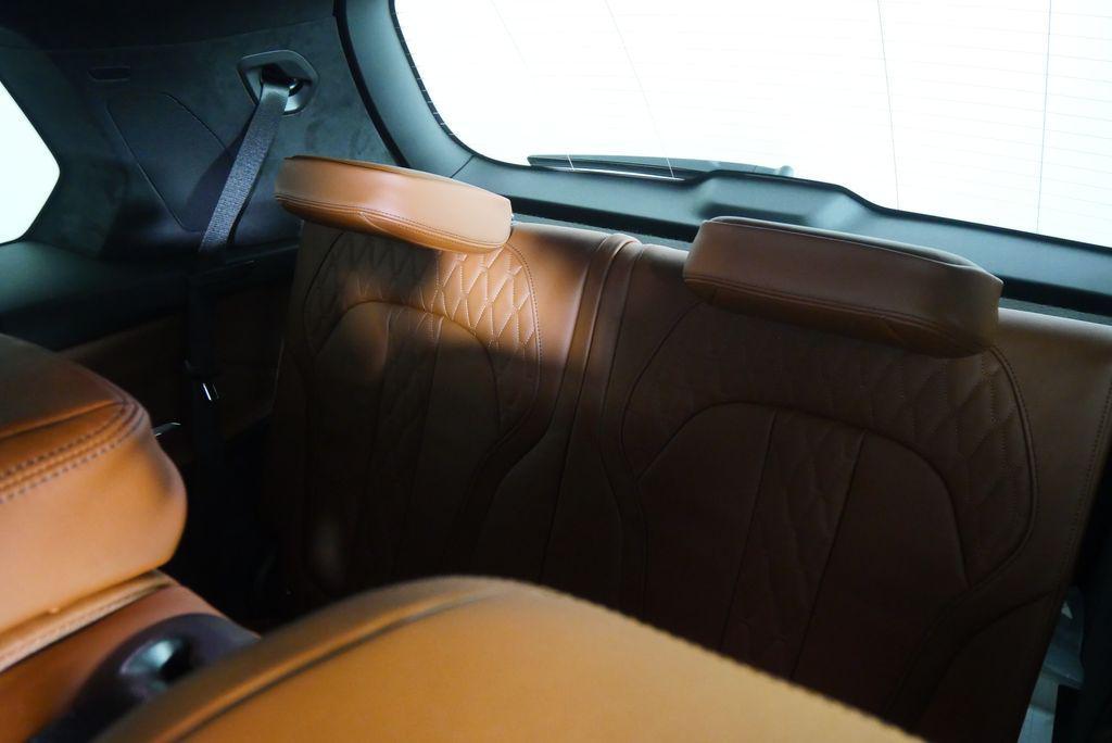 new 2026 BMW ALPINA XB7 car, priced at $162,625