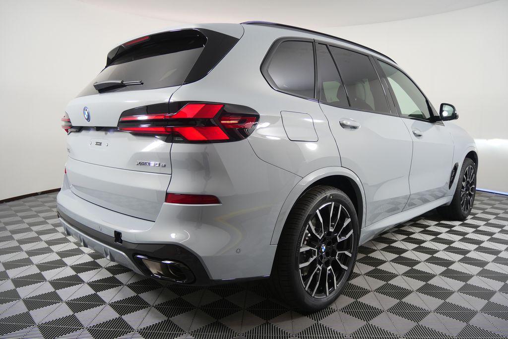 new 2026 BMW X5 PHEV car, priced at $89,625