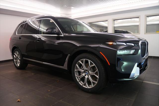 new 2025 BMW X7 car, priced at $92,085