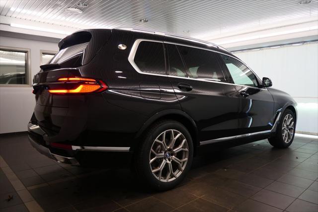 new 2025 BMW X7 car, priced at $92,085