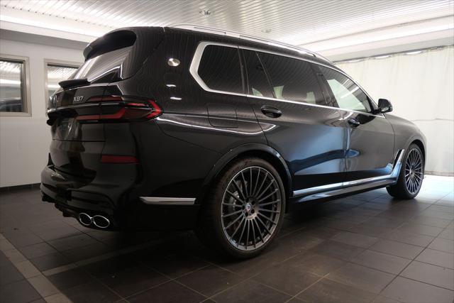 new 2025 BMW X7 car, priced at $159,695