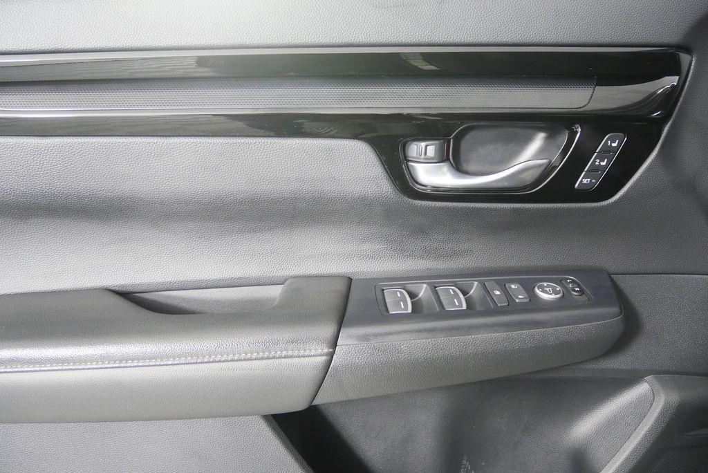 used 2024 Honda CR-V car, priced at $32,544