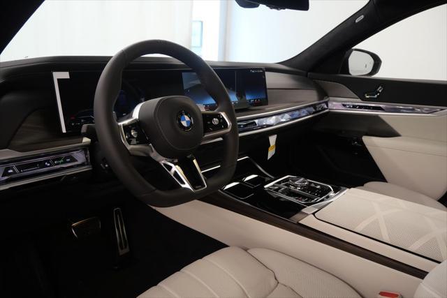 new 2025 BMW 760 car, priced at $136,825