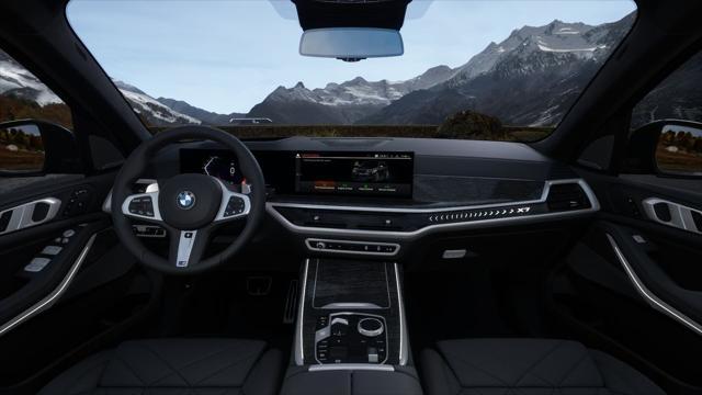 new 2025 BMW X7 car, priced at $98,270